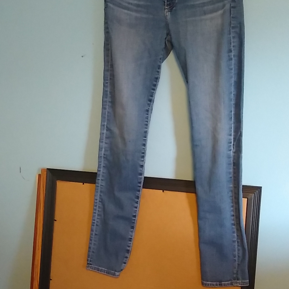 Adriano Goldschmied 'The Stilt' Skinny Jeans - Picture 8 of 8